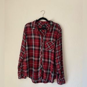 Rails Women’s plaid shirt in 100% rayon XL